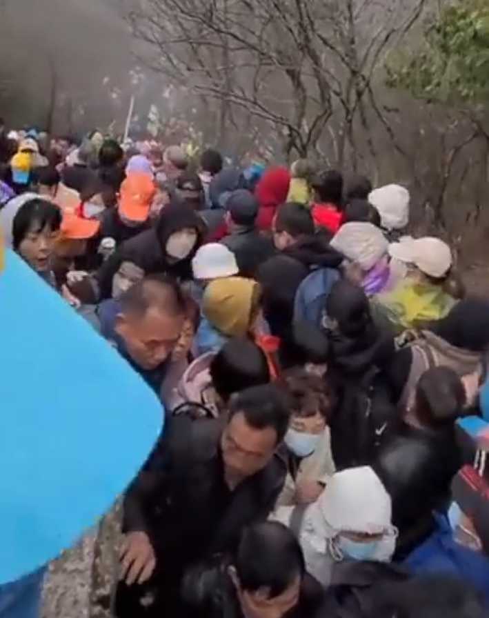 A typical weekend day in China feels like a massive flash mob