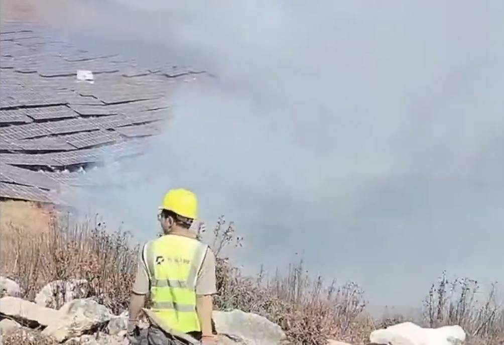 A massive fire broke out in China, caused by a faulty, low-quality solar panel