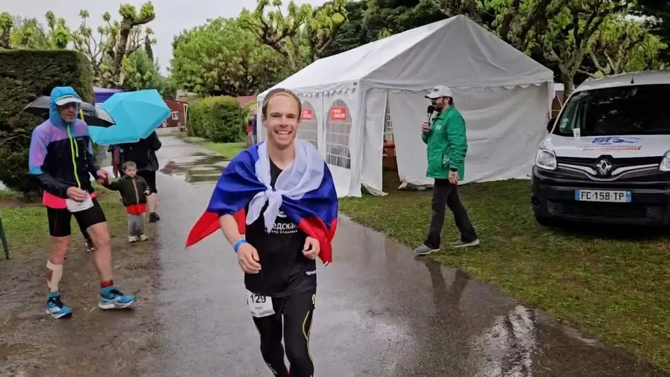 A Russian Ultrarunner's Thousand-Kilometer Feat in France Goes Unrecorded by International Body After He Concludes Race Wrapped in National Tricolor