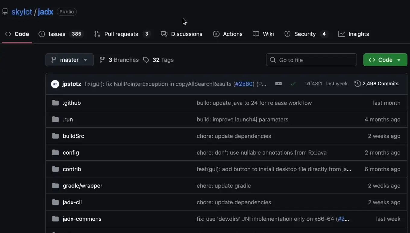 Unpacking Max Messenger: Permissions, Origins, and User Concerns