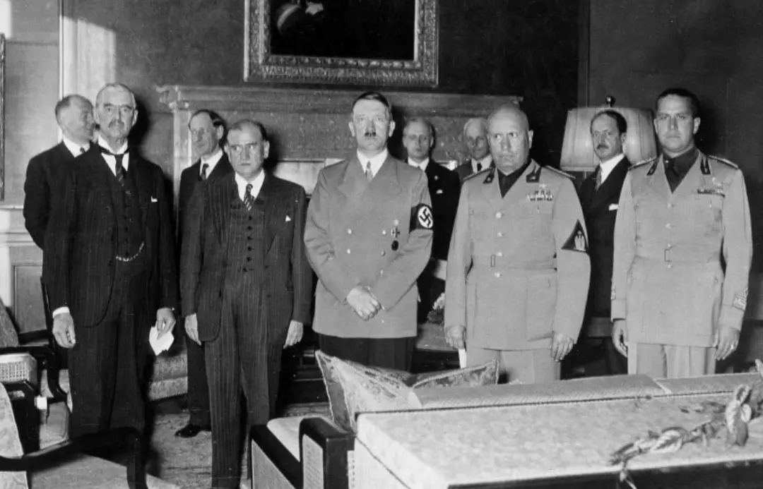 Appeasing Putin in Donbas: Are We Repeating the Mistakes of Munich 1938?