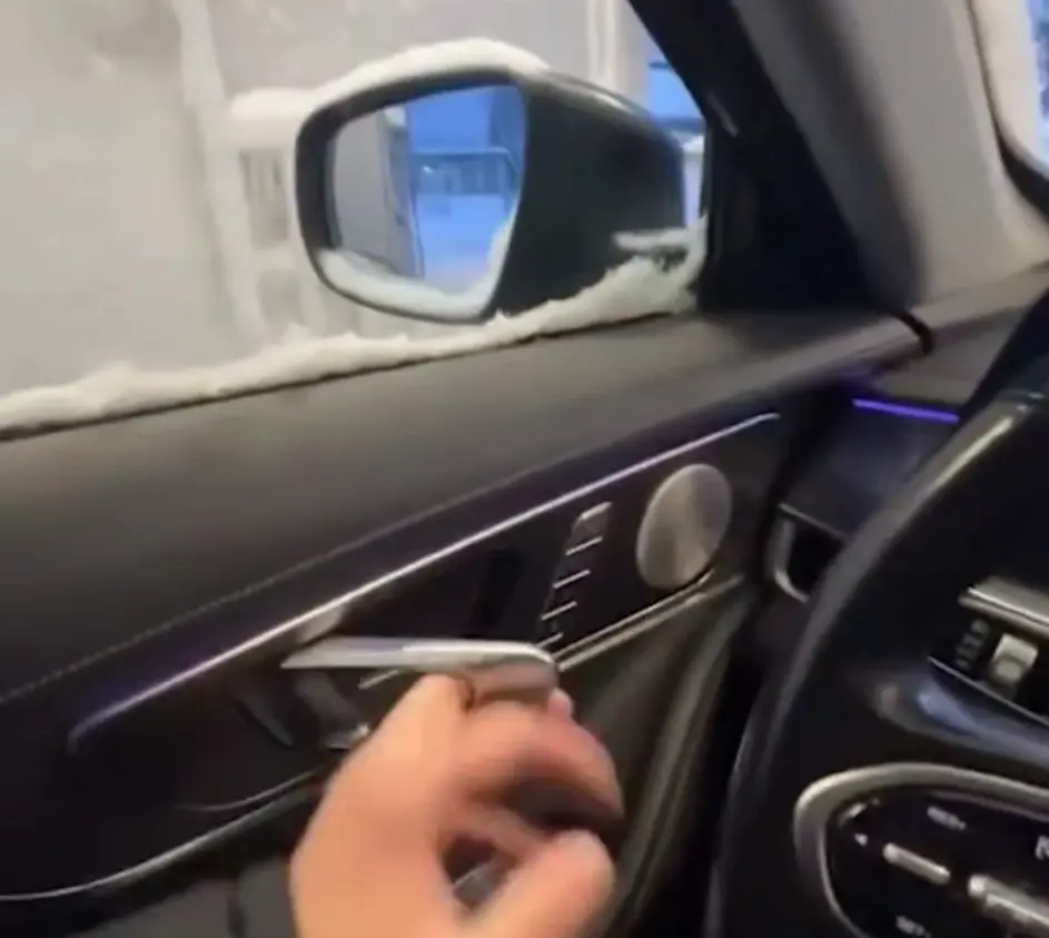 Planned Obsolescence in Chinese Cars is Turning Them Into Frozen Coffins